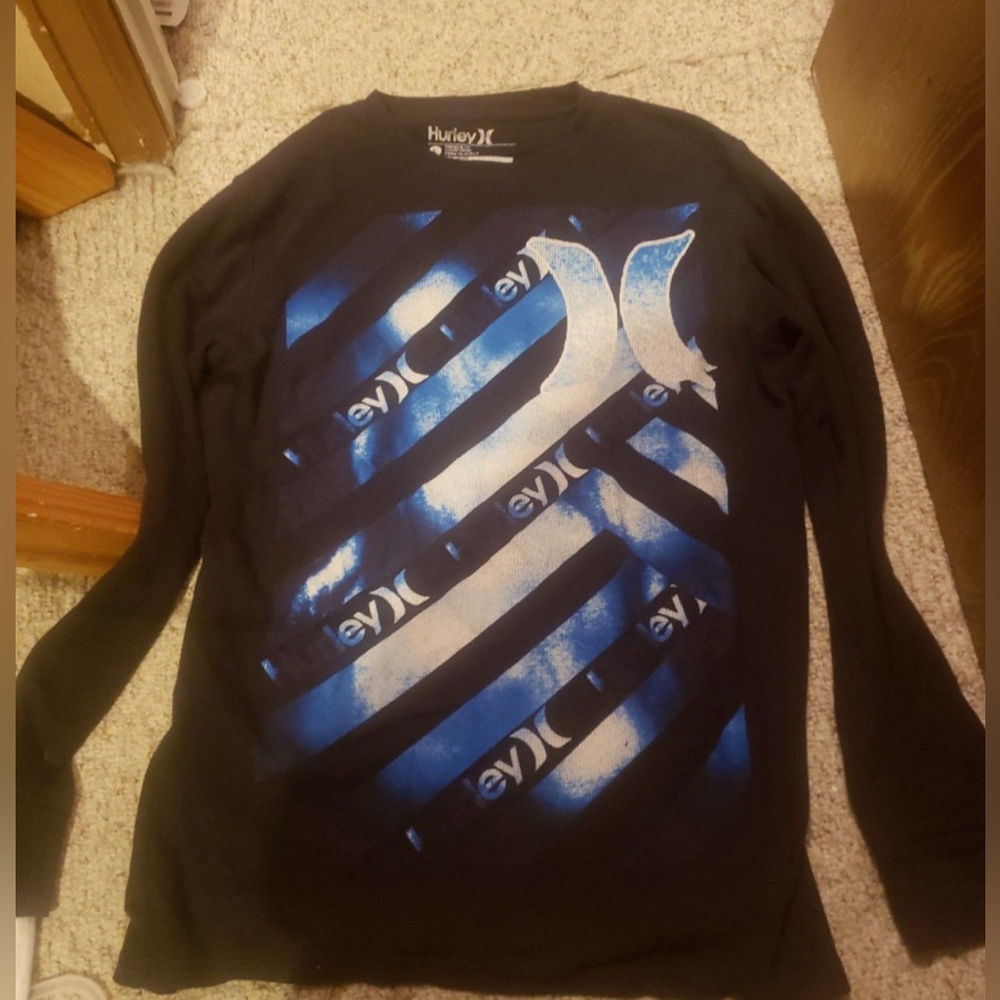 Hurley long sleeve